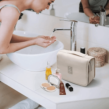 Travelyst™ Compact Cosmetic Organiser